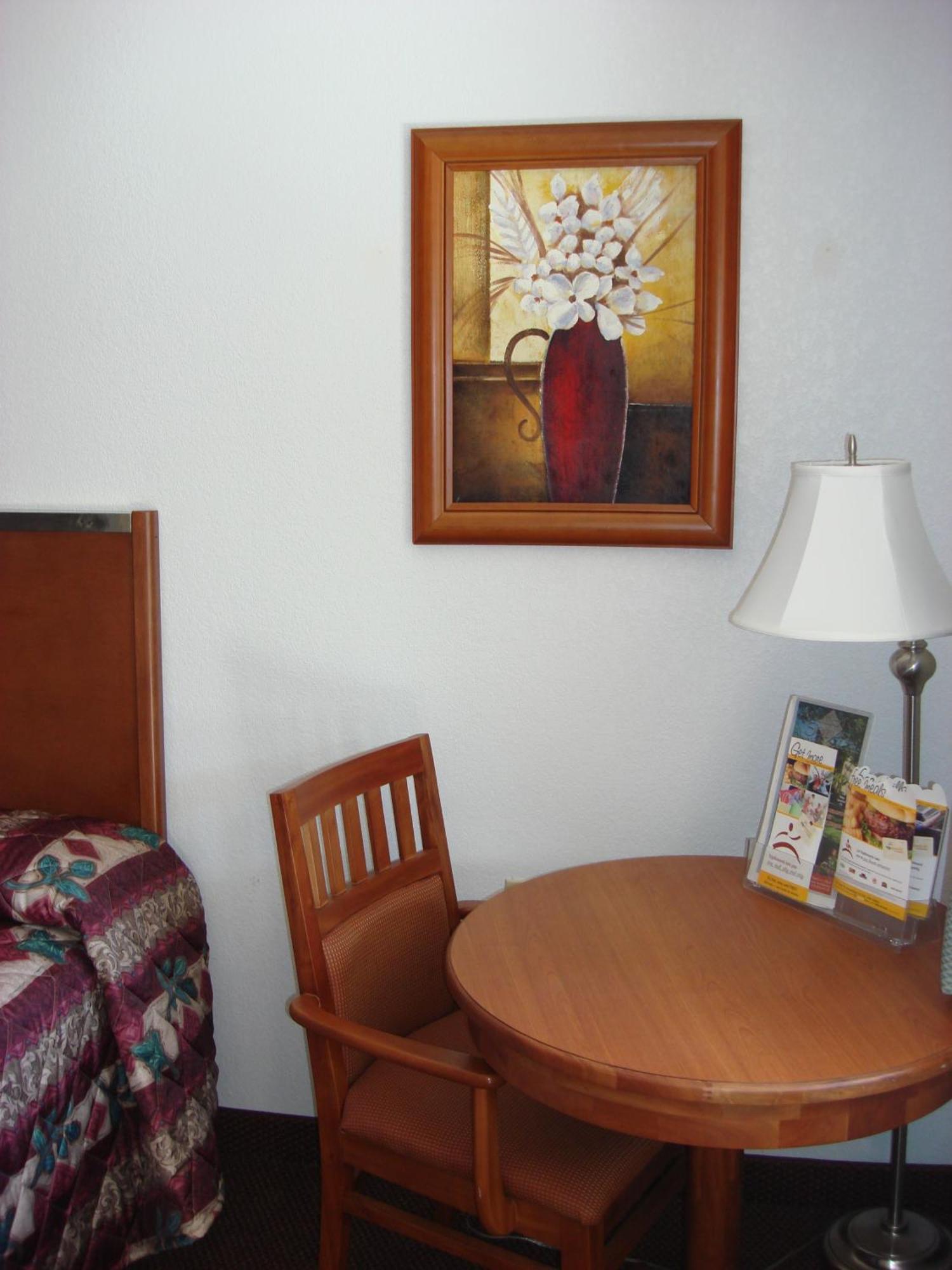 Super 8 By Wyndham St. George Ut Motel Exterior photo